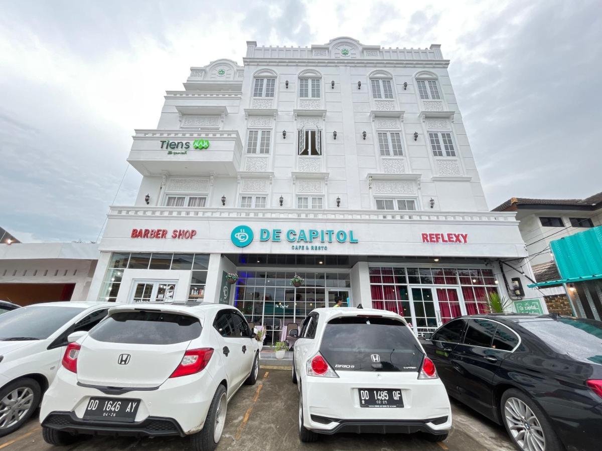 Hotel De Capitol Syariah Makassar